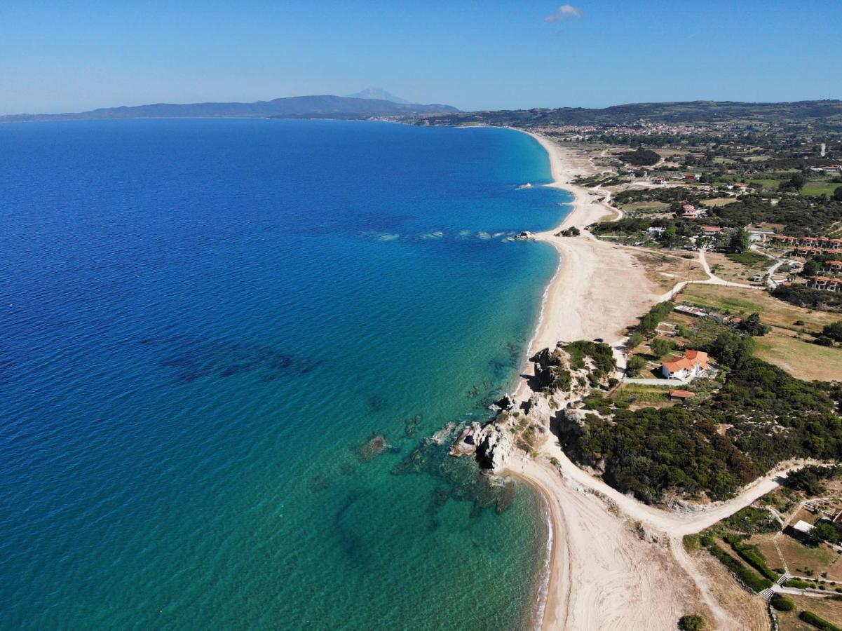 Dionysus Apartments & Suites Ierissos Exterior foto
